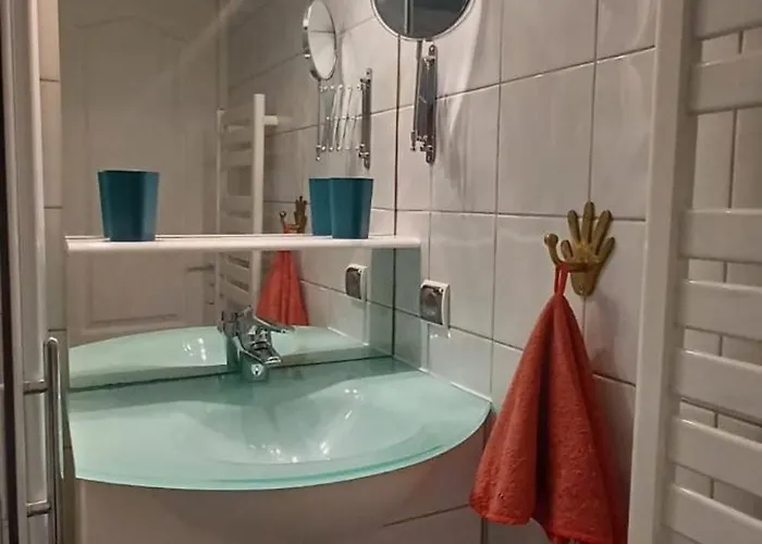 Elegant 30 M2 Dans 4 Etoiles 아그